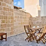 Apartamento Old 1 By Vallettastay *