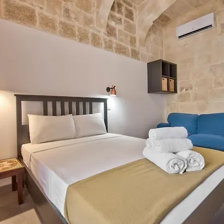Apartment Vallettastay Old 1