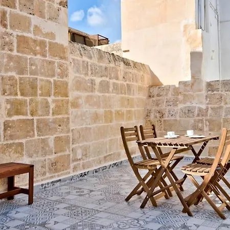 Apartament Vallettastay Old 1 *