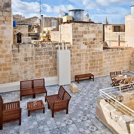 Apartment Vallettastay Old 1