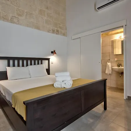 Old Lodge One Bedroom Apartment By Vallettastay Valletta